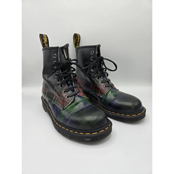 Dr. Martens 1460 Tartan Plaid Leather 8 Eye Lace Up Combat Boot Unisex 8M/9L - Picture 8 of 9